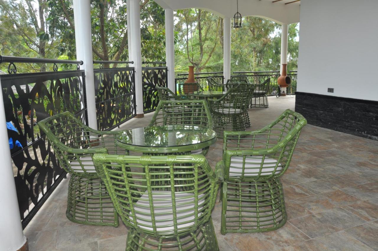 Home Bliss Hotel- Fort Portal Uganda エクステリア 写真
