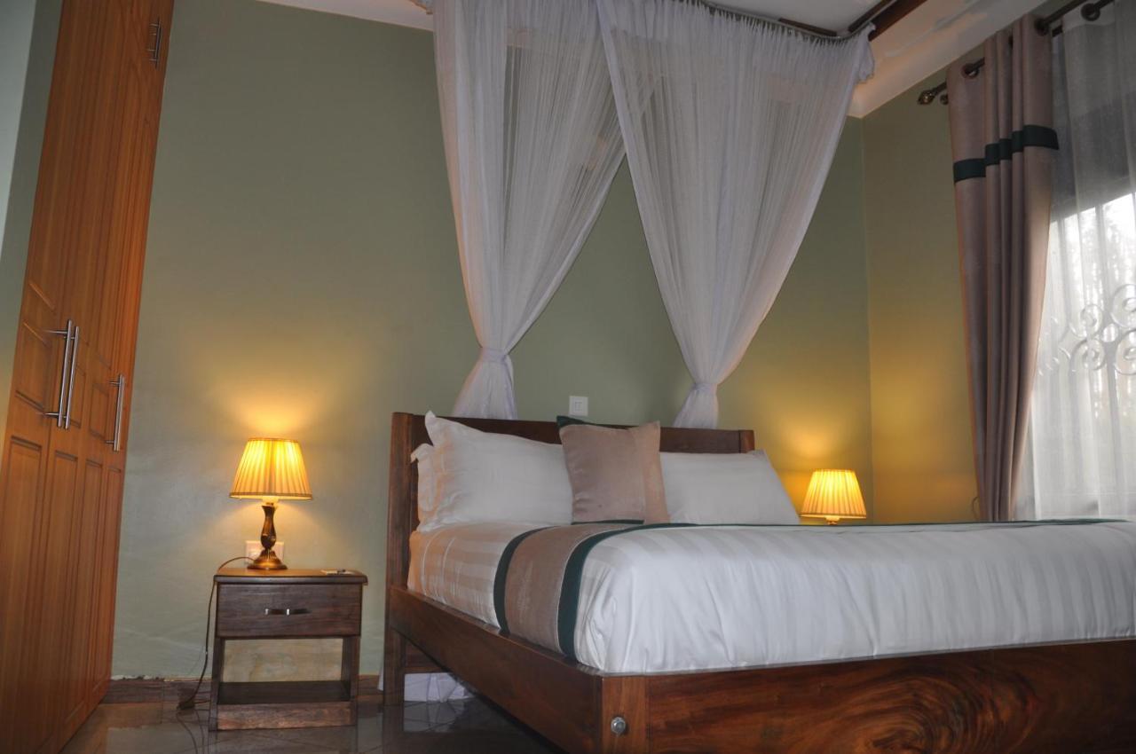 Home Bliss Hotel- Fort Portal Uganda エクステリア 写真