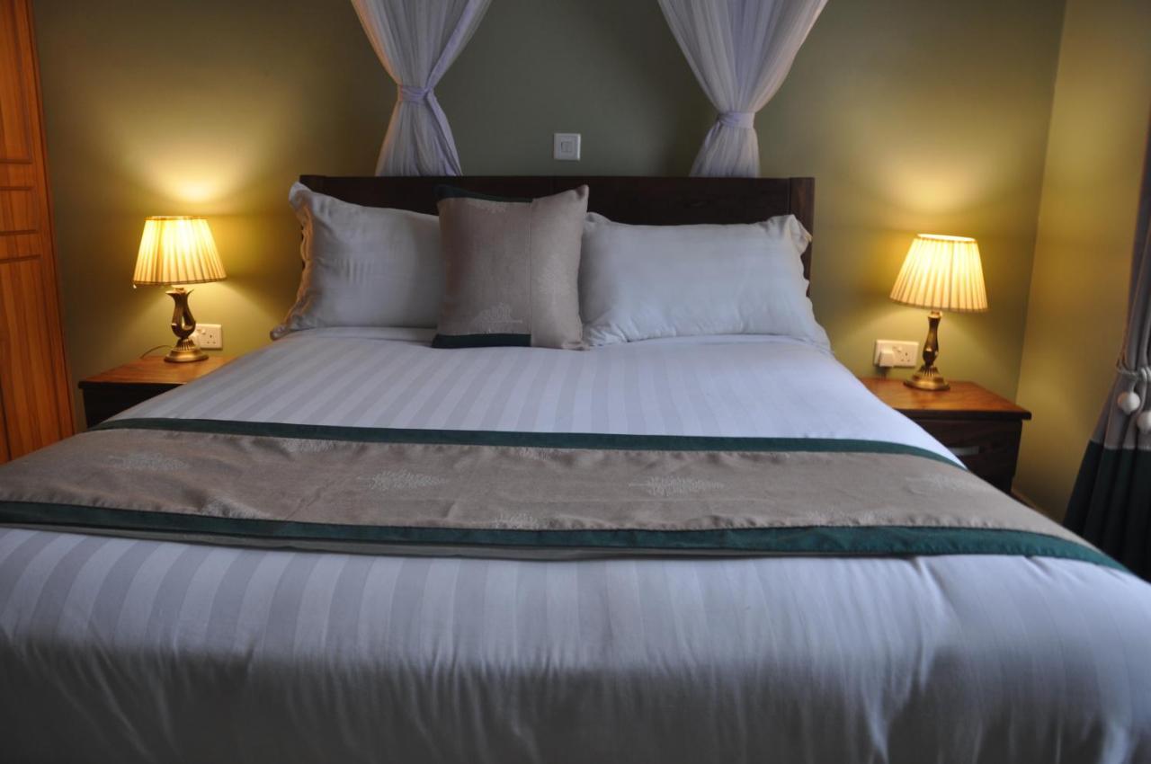 Home Bliss Hotel- Fort Portal Uganda エクステリア 写真