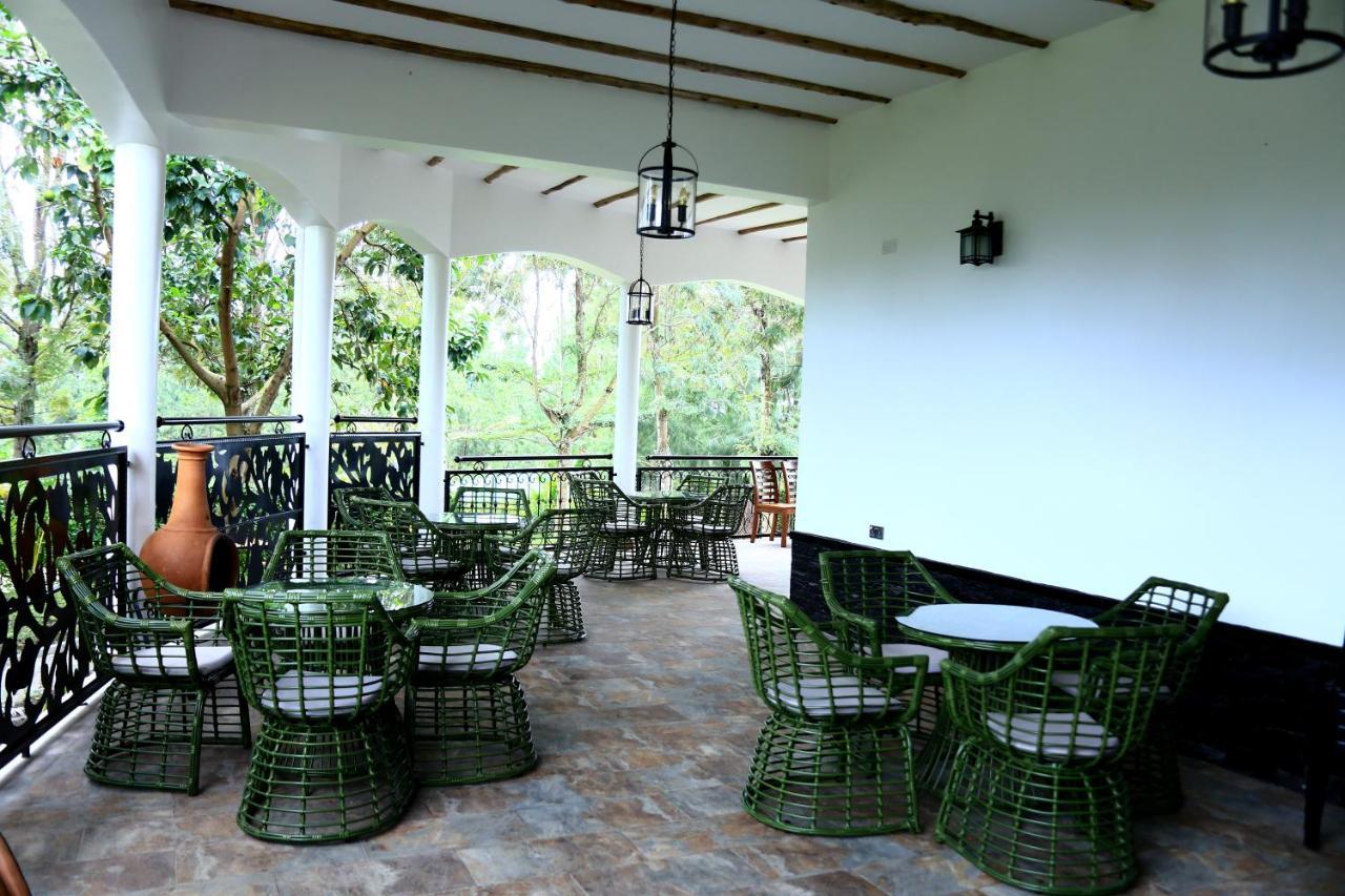 Home Bliss Hotel- Fort Portal Uganda エクステリア 写真