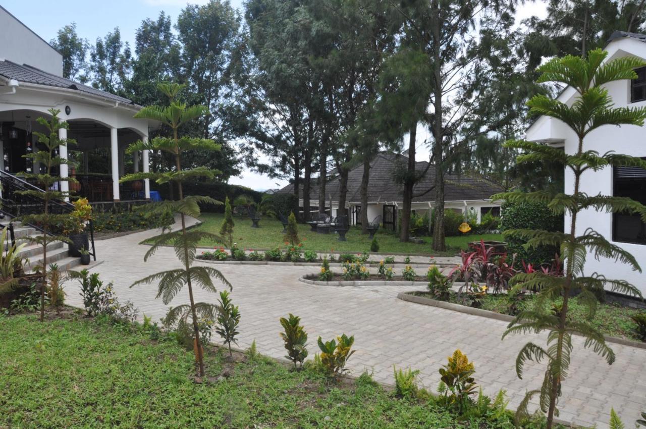Home Bliss Hotel- Fort Portal Uganda エクステリア 写真