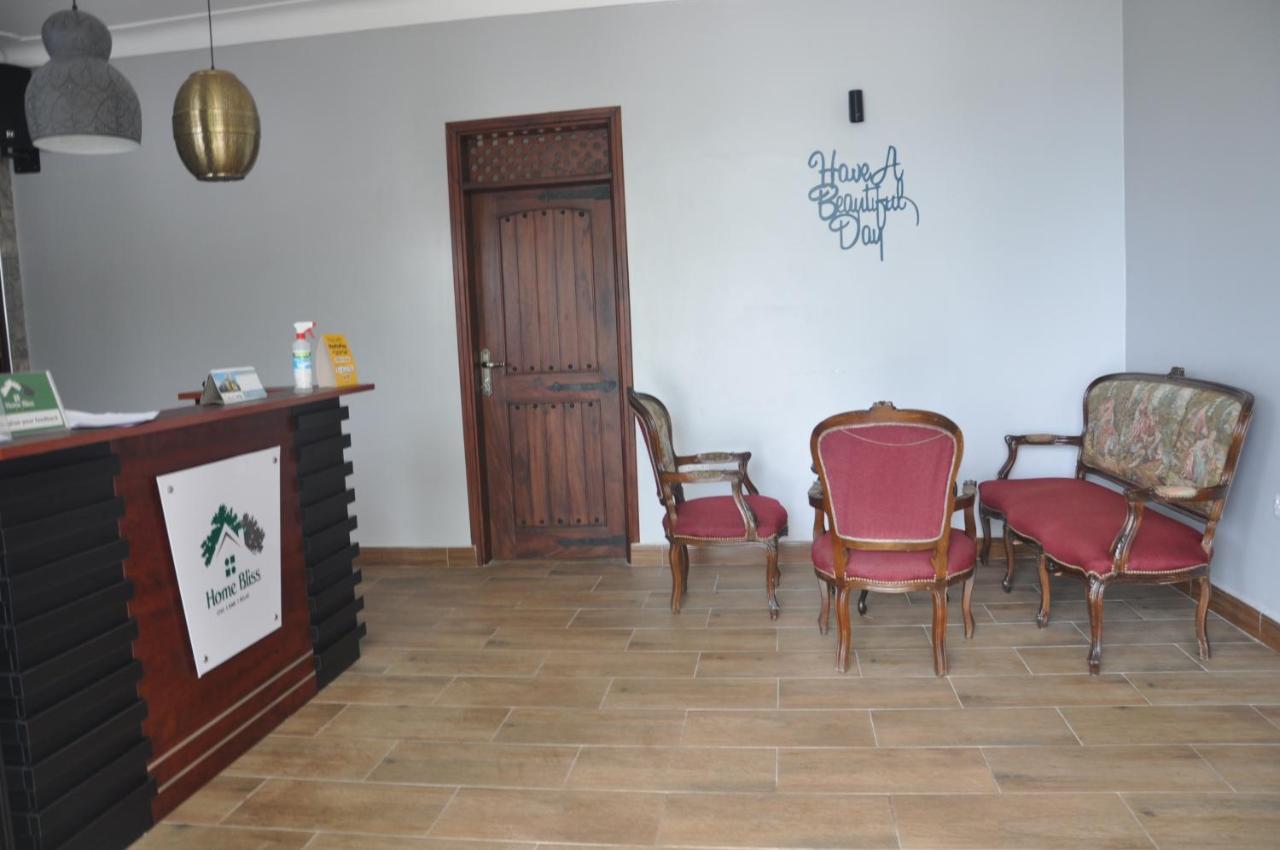 Home Bliss Hotel- Fort Portal Uganda エクステリア 写真